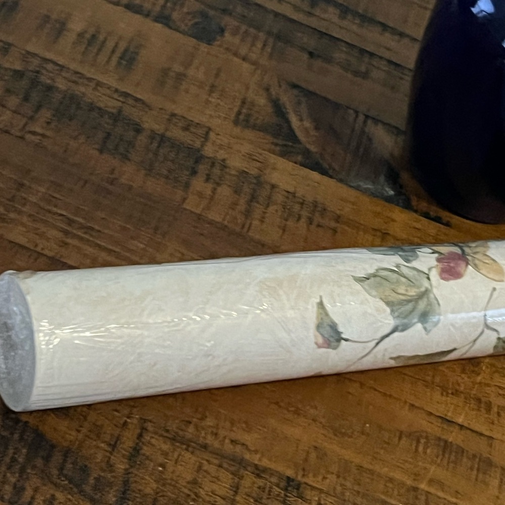 Graham & Brown Wallpaper   56 sq ft  Sealed !